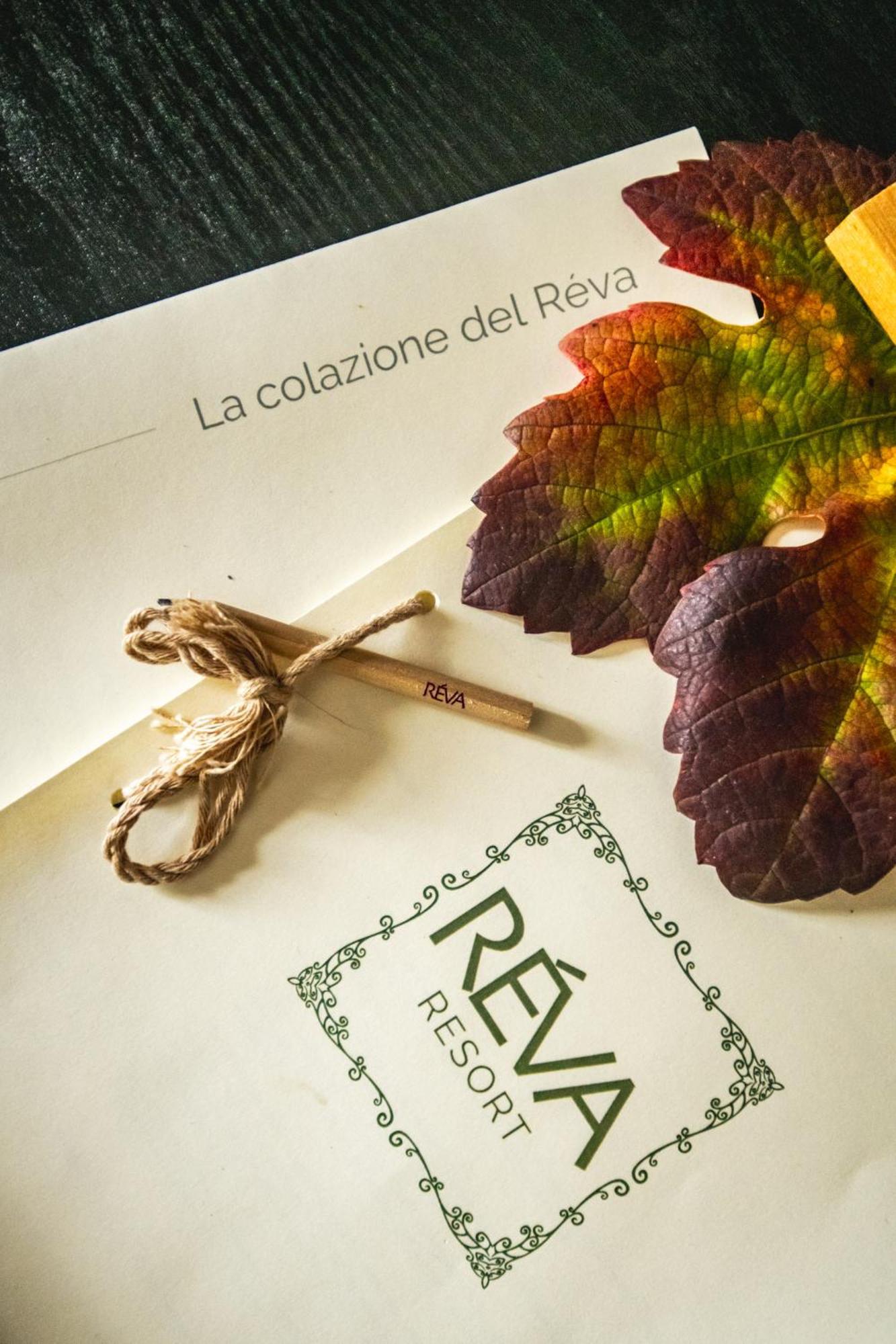 Reva Resort Monforte dʼAlba Zewnętrze zdjęcie